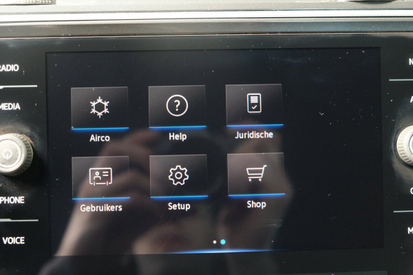 Volkswagen Tiguan 1.5 TSI 2x R-Line Automaat - N.A.P. Virtual Cockpit, Carplay, IQ Light, Navi.