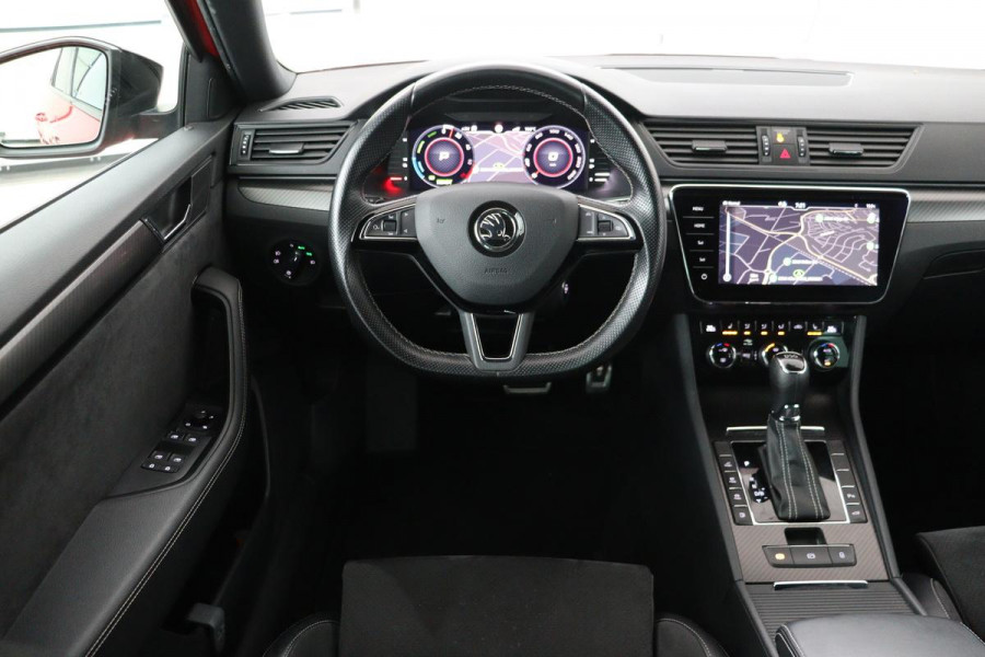 Škoda Superb 1.4 TSI iV Sportline | Trekhaak | Stoelverwarming | Matrix LED | Virtual Cockpit | Camera | Alcantara | Canton sound | Memory | Carplay | Navigatie | PHEV