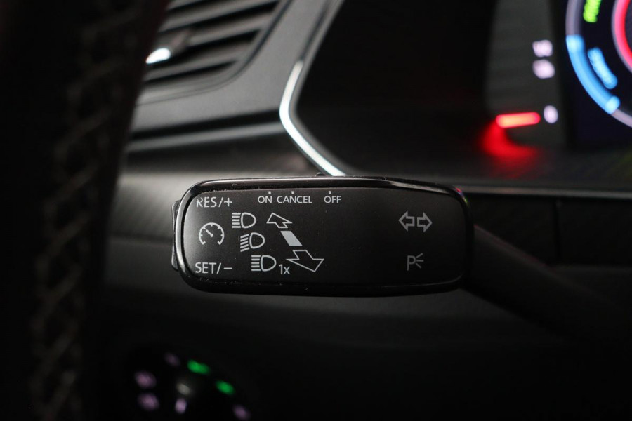 Škoda Superb 1.4 TSI iV Sportline | Trekhaak | Stoelverwarming | Matrix LED | Virtual Cockpit | Camera | Alcantara | Canton sound | Memory | Carplay | Navigatie | PHEV