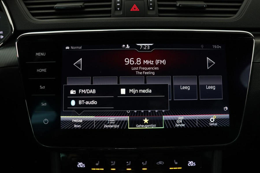 Škoda Superb 1.4 TSI iV Sportline | Trekhaak | Stoelverwarming | Matrix LED | Virtual Cockpit | Camera | Alcantara | Canton sound | Memory | Carplay | Navigatie | PHEV