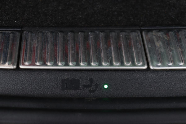 Škoda Superb 1.4 TSI iV Sportline | Trekhaak | Stoelverwarming | Matrix LED | Virtual Cockpit | Camera | Alcantara | Canton sound | Memory | Carplay | Navigatie | PHEV