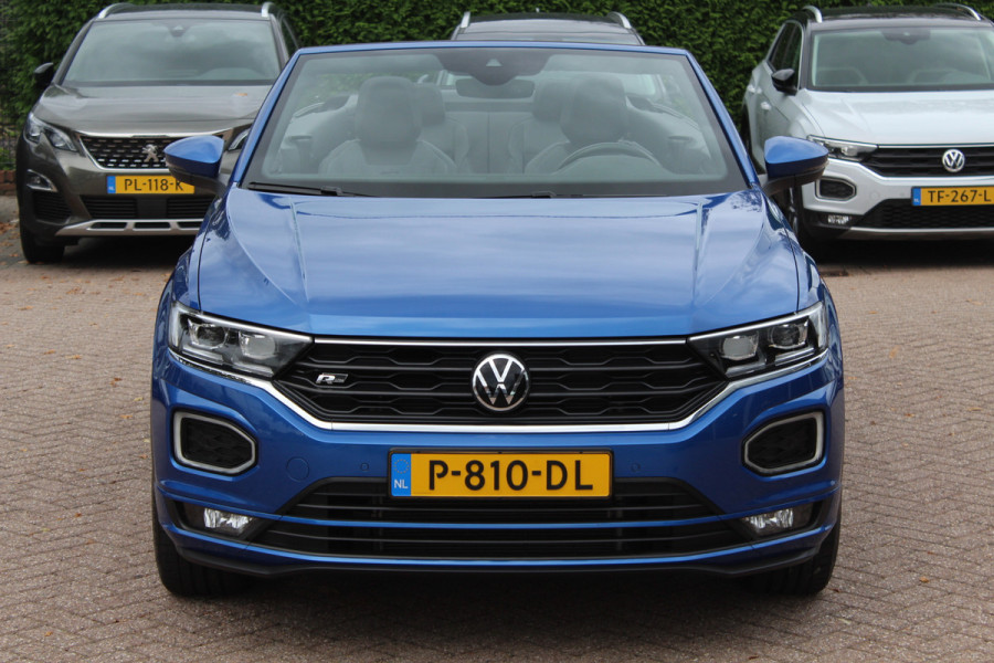 Volkswagen T-Roc Cabrio 1.5 TSI R-Line 47.055 km! / Navigatie / Parkeerhulp V+A / 19'' / Keyless / ACC / DAB / Stoelverwarming