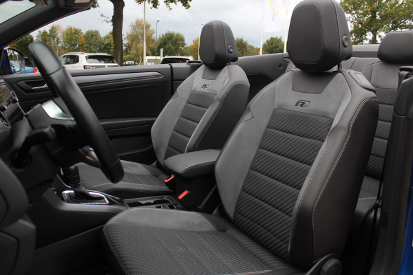 Volkswagen T-Roc Cabrio 1.5 TSI R-Line 47.055 km! / Navigatie / Parkeerhulp V+A / 19'' / Keyless / ACC / DAB / Stoelverwarming