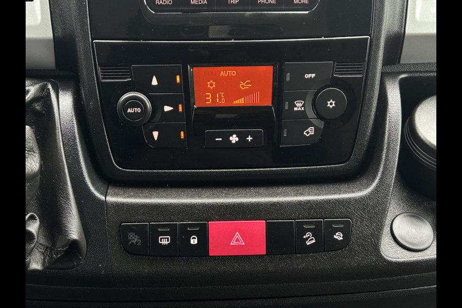 Peugeot Boxer 2.2 BlueHDI 141 PK / EURO 6 / L1H1 / 9 PERSOONS / AIRCO / CRUISE / PERSONENBUS / BLUETOOTH