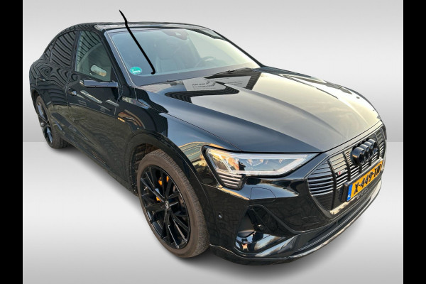 Audi e-tron Sportback 55 quattro edition 95 kWh / SoH 94,8% / Full option! / Panoramadak / Camera / Head-up / RS Seats / 21'' / Luchtvering / Matrix LED / B&O / ACC / Stoelverwarming