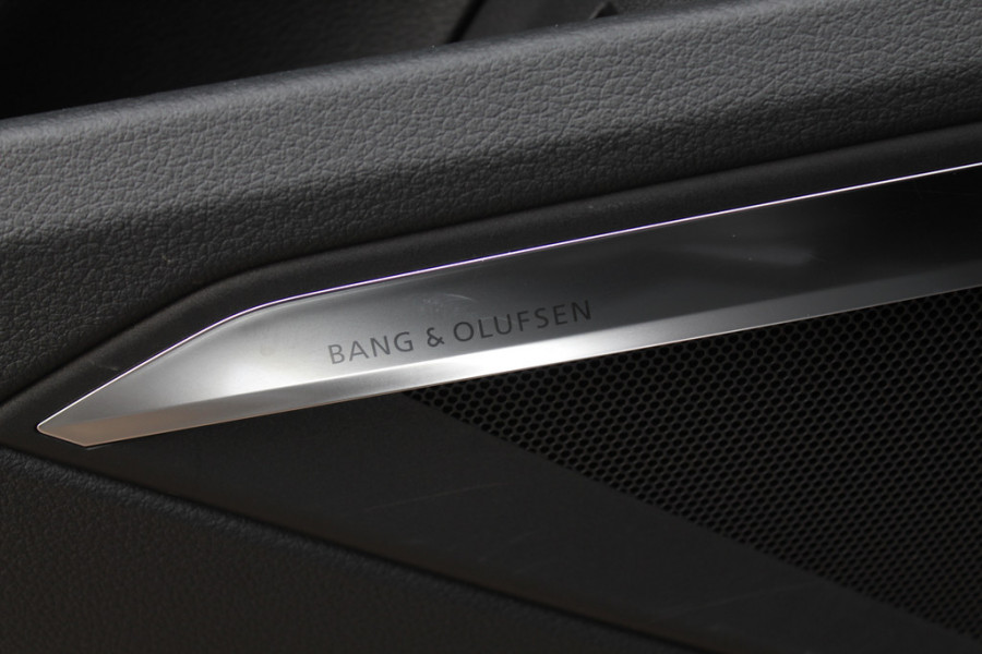 Audi e-tron Sportback 55 quattro edition 95 kWh / SoH 94,8% / Full option! / Panoramadak / Camera / Head-up / RS Seats / 21'' / Luchtvering / Matrix LED / B&O / ACC / Stoelverwarming