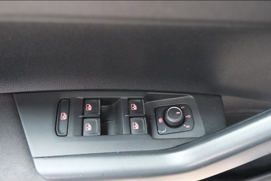 Volkswagen Polo 1.0 TSI Highline Business 2x R-Line - N.A.P. Airco, Cruise, Carplay, Camera, Virtual Cockpit, PDC, Navi.