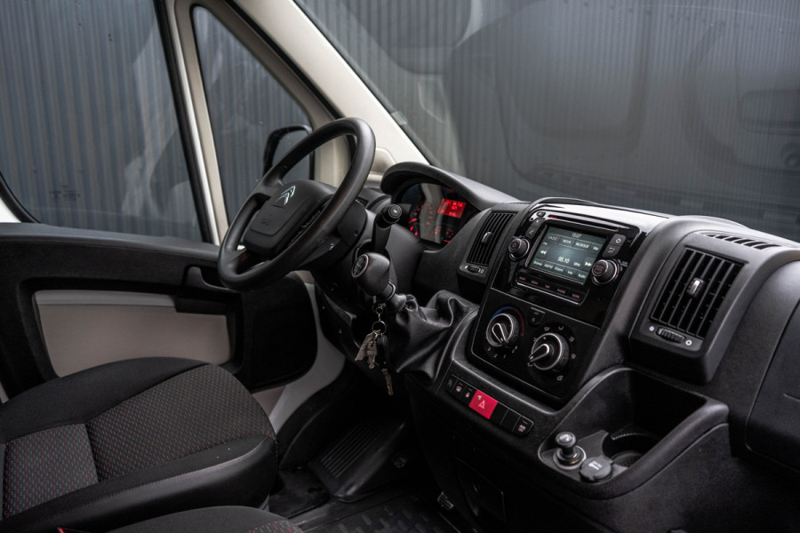 Citroën Jumper 35 2.0 BlueHDi | Bakwagen | Uniek laadsysteem | Camera | Cruise | Navi | Airco