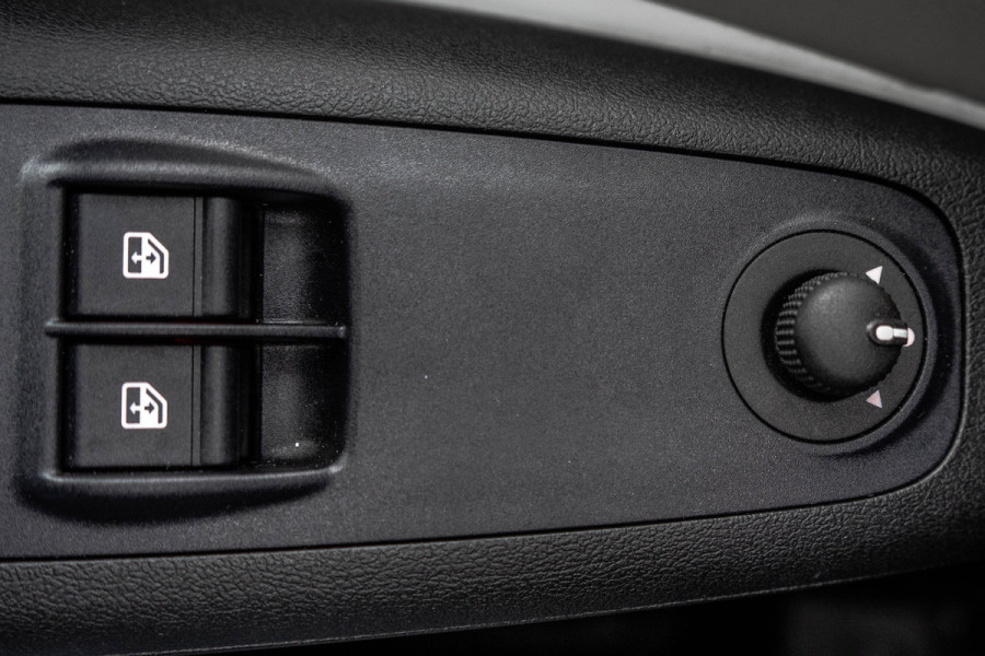 Citroën Jumper 35 2.0 BlueHDi | Bakwagen | Uniek laadsysteem | Camera | Cruise | Navi | Airco