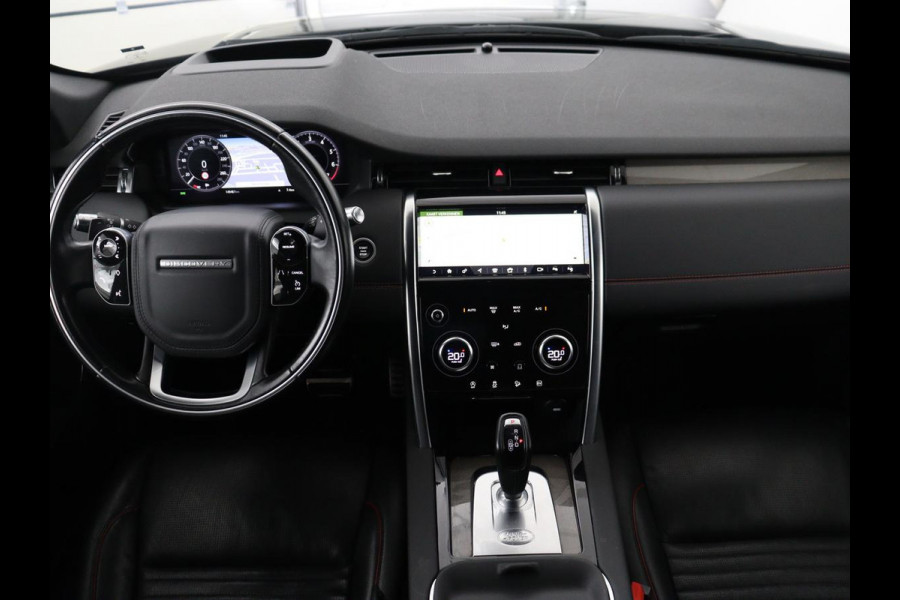 Land Rover Discovery Sport P300e 1.5 R-Dynamic SE | Panoramadak | Head-Up | Leder | Trekhaak | Matrix LED | Stoelverwarming | Keyless | Park Assist | Carplay | Navigatie | Memory | PHEV | Plug In