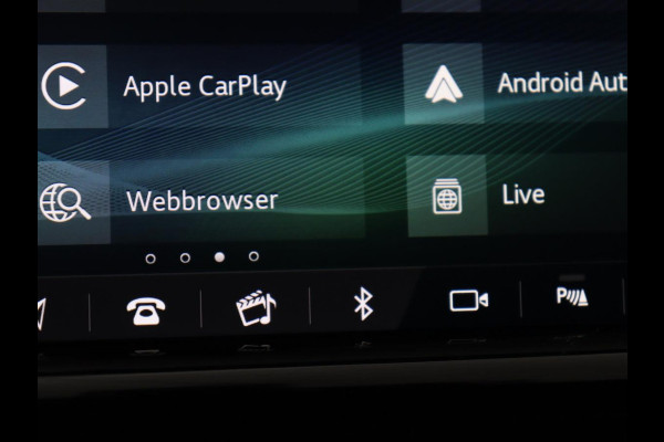 Land Rover Discovery Sport P300e 1.5 R-Dynamic SE | Panoramadak | Head-Up | Leder | Trekhaak | Matrix LED | Stoelverwarming | Keyless | Park Assist | Carplay | Navigatie | Memory | PHEV | Plug In