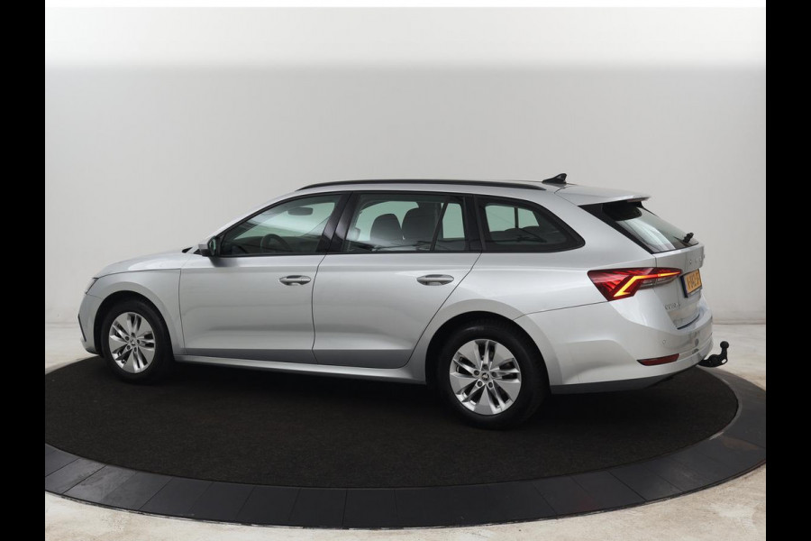 Škoda Octavia 1.0 TSI Business Edition | Trekhaak | Carplay | Navigatie | Full LED | Parkeerhulp | Climate control | Digital Cockpit | Bluetooth