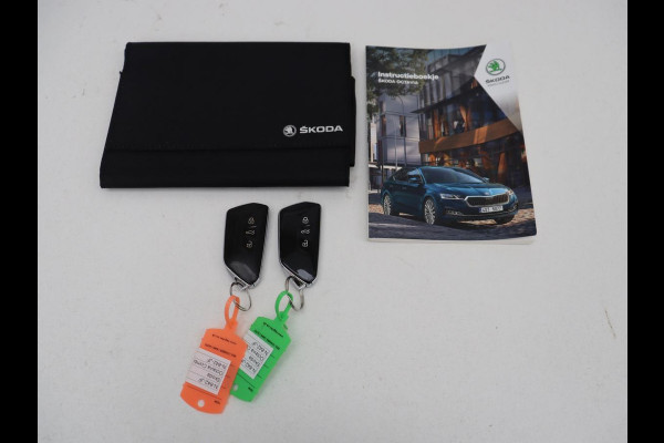 Škoda Octavia 1.0 TSI Business Edition | Trekhaak | Carplay | Navigatie | Full LED | Parkeerhulp | Climate control | Digital Cockpit | Bluetooth