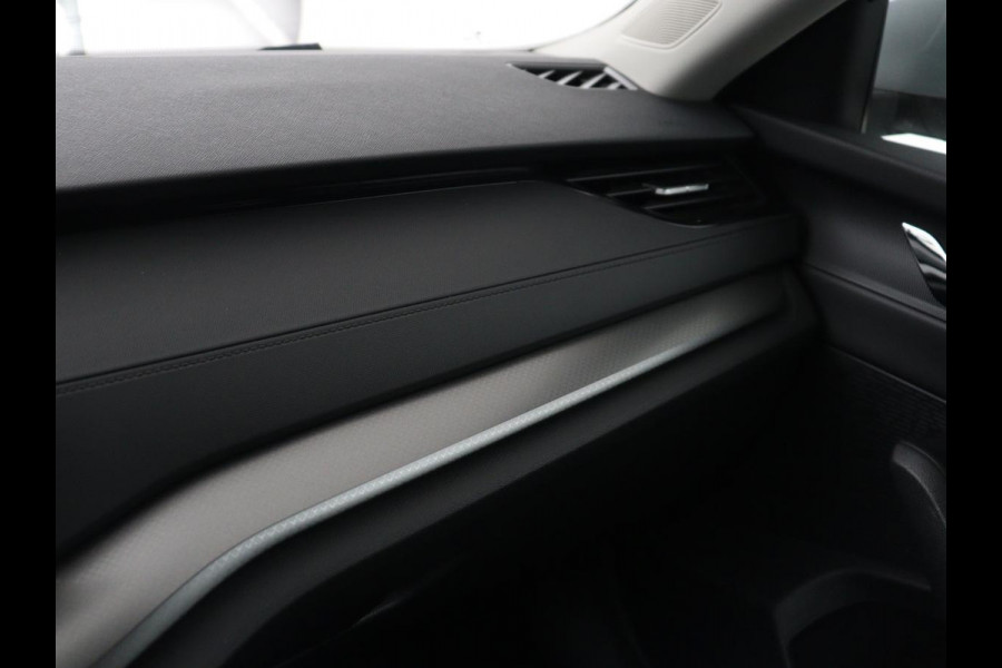 Škoda Octavia 1.0 TSI Business Edition | Trekhaak | Carplay | Navigatie | Full LED | Parkeerhulp | Climate control | Digital Cockpit | Bluetooth