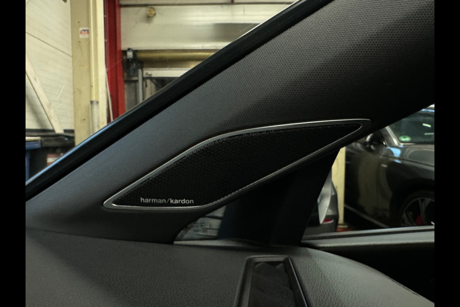 Volkswagen Golf 2.0 TSI R 4M Performance Pano|Akra|HuD|Drift