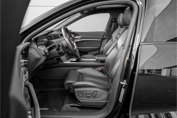 Audi e-tron 55 Quattro Advanced Pro Line+ 95 kWh S-Line Zwart Optiek Pano ACC HUD Trekhaak