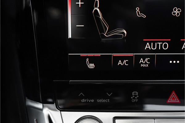 Audi e-tron 55 Quattro Advanced Pro Line+ 95 kWh S-Line Zwart Optiek Pano ACC HUD Trekhaak