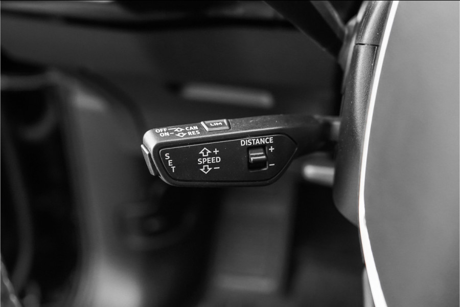 Audi e-tron 55 Quattro Advanced Pro Line+ 95 kWh S-Line Zwart Optiek Pano ACC HUD Trekhaak