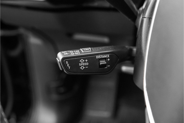 Audi e-tron 55 Quattro Advanced Pro Line+ 95 kWh S-Line Zwart Optiek Pano ACC HUD Trekhaak