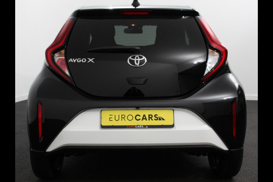 Toyota Aygo X 1.0 VVT-i S-CVT Automaat Trend | Navigatie | Apple Carplay/Android Auto | Climate Control | Cruise Control Adaptive | 17"Lichtmetalen velgen | Camera
