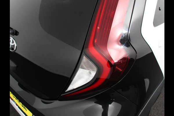 Toyota Aygo X 1.0 VVT-i S-CVT Automaat Trend | Navigatie | Apple Carplay/Android Auto | Climate Control | Cruise Control Adaptive | 17"Lichtmetalen velgen | Camera