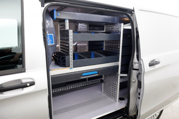 Mercedes-Benz Vito 114 CDI 136pk Compact 9G Automaat 2x Schuifdeur/LED/Camera/Inrichting 09-2022