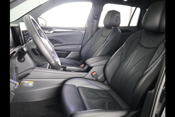 Volkswagen Tiguan 1.5 eHybrid R-Line Edition 272PK | Panoramadak | Camera | Wegklapbare trekhaak | Verlengde garantie