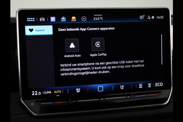 Volkswagen Tiguan 1.5 eHybrid R-Line Edition 272PK | Panoramadak | Camera | Wegklapbare trekhaak | Verlengde garantie