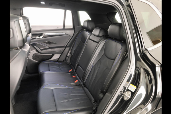 Volkswagen Tiguan 1.5 eHybrid R-Line Edition 272PK | Panoramadak | Camera | Wegklapbare trekhaak | Verlengde garantie