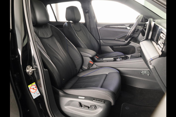Volkswagen Tiguan 1.5 eHybrid R-Line Edition 272PK | Panoramadak | Camera | Wegklapbare trekhaak | Verlengde garantie