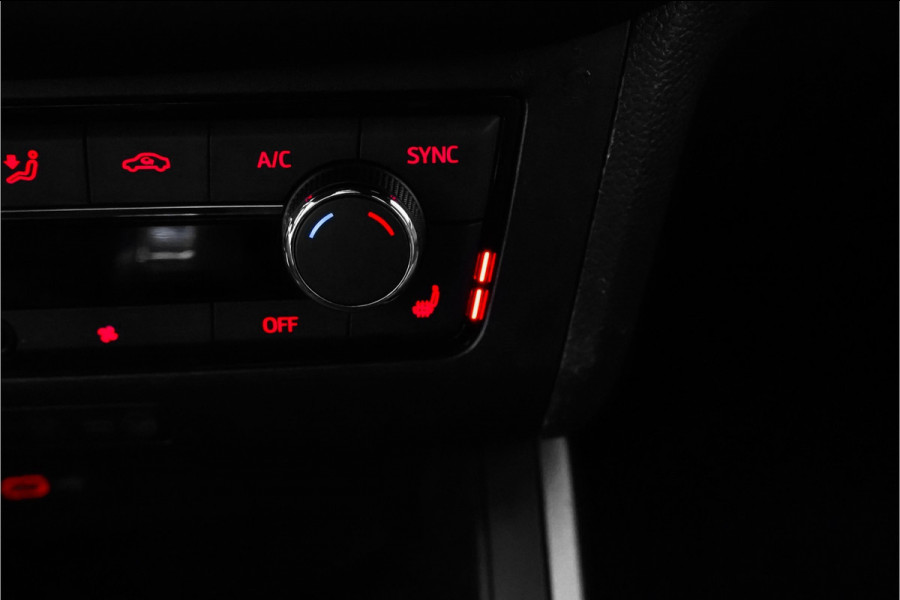 Seat Arona 1.5 TSI EVO FR Business Intense+ ACC Camera CarPlay ACC