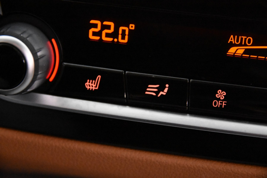 BMW 5 Serie 530e Limosine *1ste Eigenaar*Leer*Schuifdak*Navigatie*Camera*