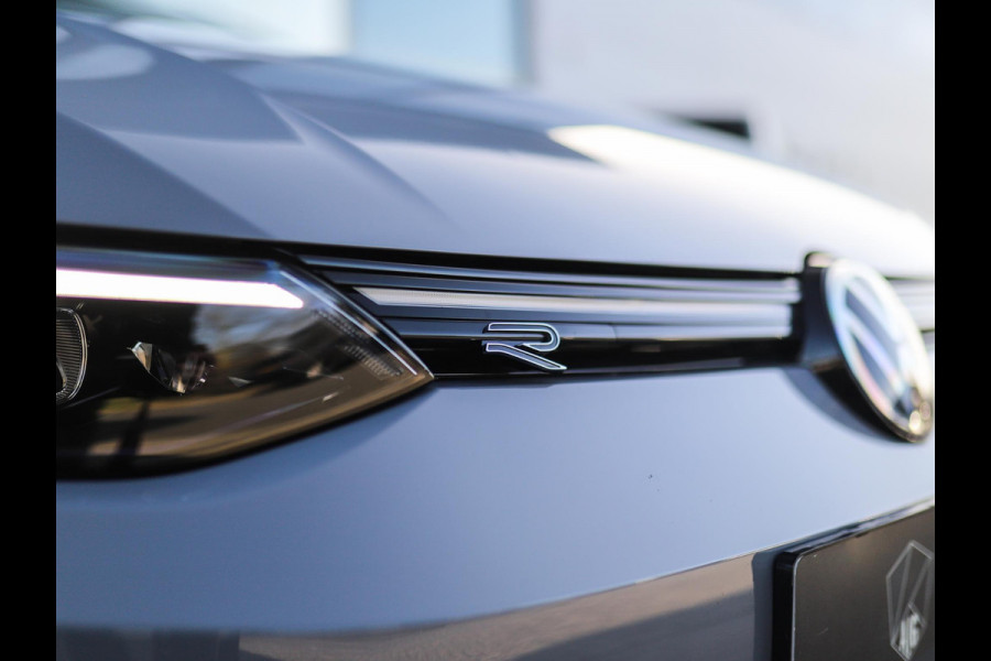 Volkswagen Golf 1.5 TSI R-Line | Camera | Stuur/Stoelverw. | DAB | ACC
