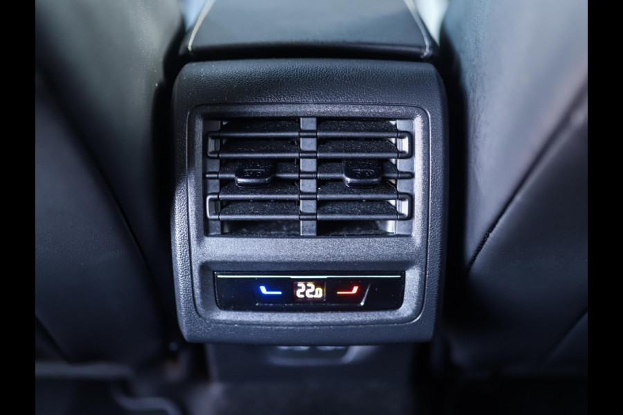 Volkswagen Golf 1.5 TSI R-Line | Camera | Stuur/Stoelverw. | DAB | ACC