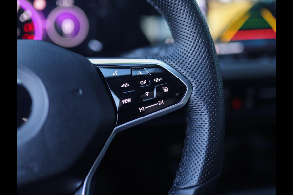 Volkswagen Golf 1.5 TSI R-Line | Camera | Stuur/Stoelverw. | DAB | ACC