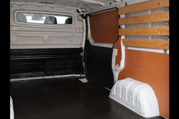 Renault Trafic 2.0 dCi T29 L1H1 Comfort | Trekhaak | Airco | Bluetooth | Parkeerhulp | Camera | Full LED | Cruise control | 3 Persoons