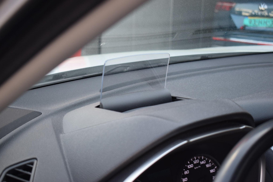 Mitsubishi Eclipse Cross 1.5 DI-T Pure | Trekhaak | Pano | Leer | HUD