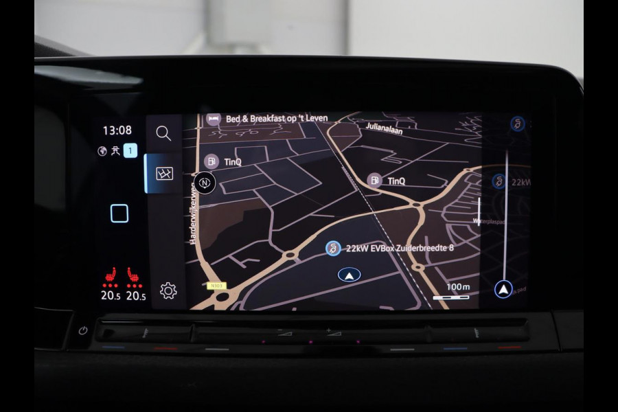 Volkswagen Golf 1.4 eHybrid GTE | Panoramadak | Stoelverwarming | Adaptive cruise | Carplay | Sfeerverlichting | Keyless | 18'' | Navigatie | Sportstoelen | Parkeerhulp | PHEV | Plug In