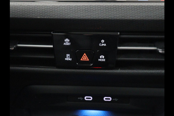 Volkswagen Golf 1.4 eHybrid GTE | Panoramadak | Stoelverwarming | Adaptive cruise | Carplay | Sfeerverlichting | Keyless | 18'' | Navigatie | Sportstoelen | Parkeerhulp | PHEV | Plug In