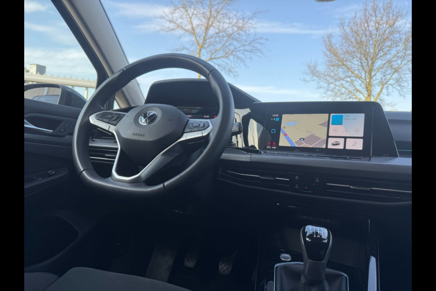 Volkswagen Golf Variant 1.5 TSI Style ERGOACTIVE / IQ LIGHT / KEYLESS START & GO / ALCANTARA / CARPLAY / NAVI / MASSAGE / ACC