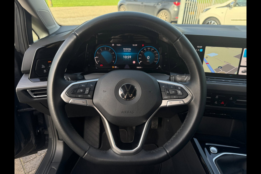 Volkswagen Golf Variant 1.5 TSI Style ERGOACTIVE / IQ LIGHT / KEYLESS START & GO / ALCANTARA / CARPLAY / NAVI / MASSAGE / ACC