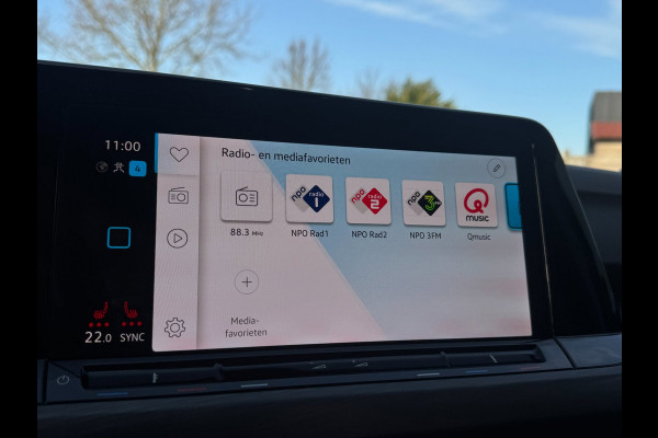 Volkswagen Golf Variant 1.5 TSI Style ERGOACTIVE / IQ LIGHT / KEYLESS START & GO / ALCANTARA / CARPLAY / NAVI / MASSAGE / ACC