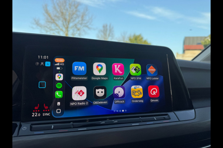 Volkswagen Golf Variant 1.5 TSI Style ERGOACTIVE / IQ LIGHT / KEYLESS START & GO / ALCANTARA / CARPLAY / NAVI / MASSAGE / ACC