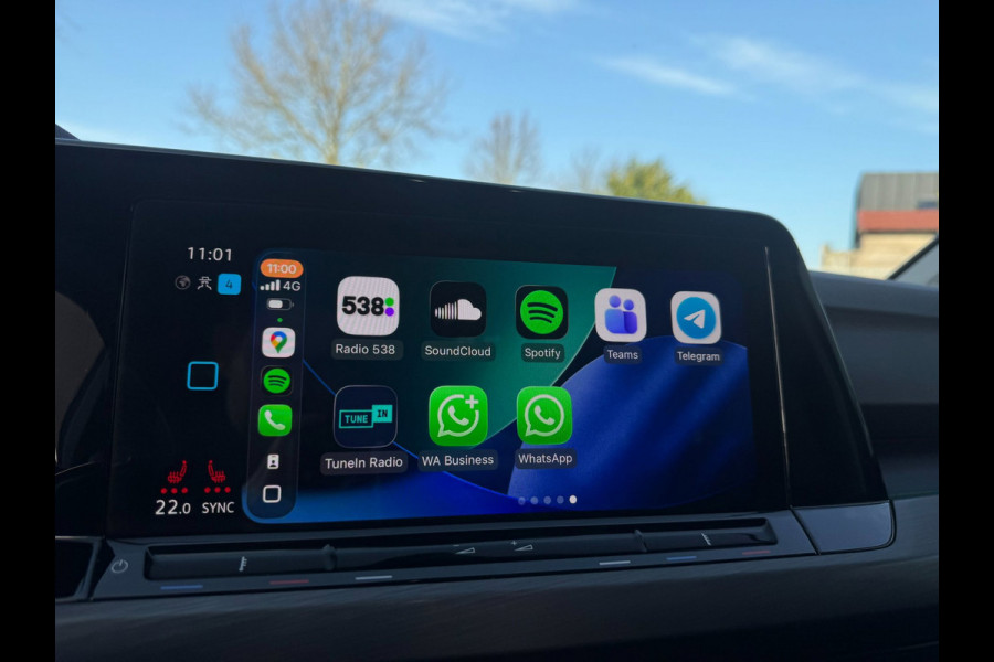 Volkswagen Golf Variant 1.5 TSI Style ERGOACTIVE / IQ LIGHT / KEYLESS START & GO / ALCANTARA / CARPLAY / NAVI / MASSAGE / ACC