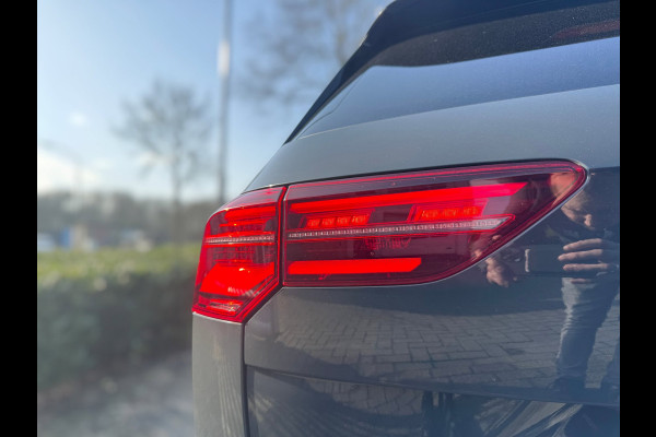 Volkswagen Golf Variant 1.5 TSI Style ERGOACTIVE / IQ LIGHT / KEYLESS START & GO / ALCANTARA / CARPLAY / NAVI / MASSAGE / ACC