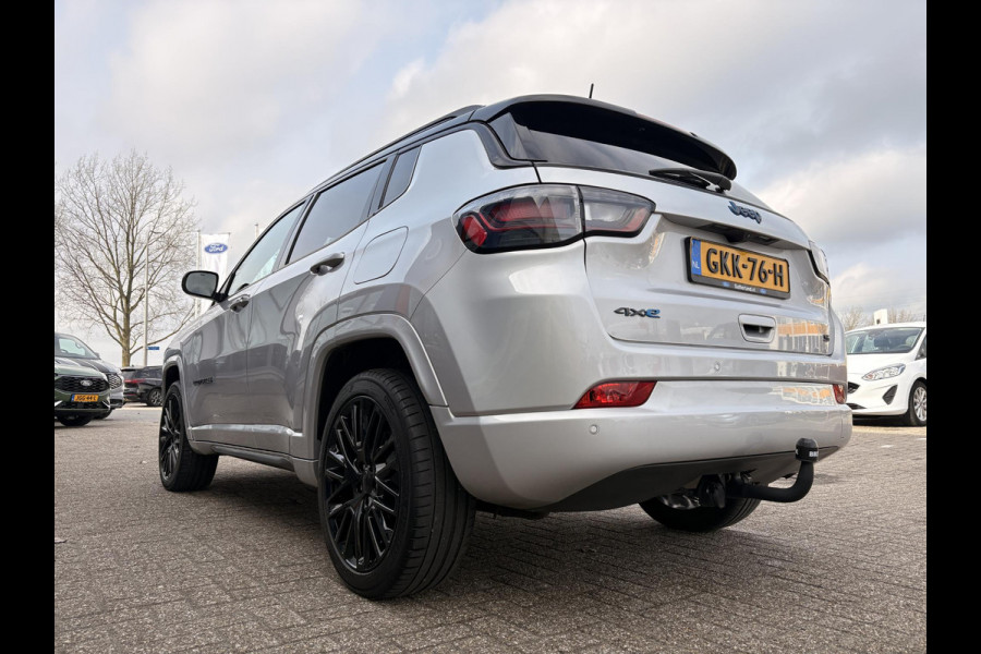 Jeep Compass 4xe 240 Plug-in Hybrid Electric Trailhawk Afneembare trekhaak | Achteruitrij camera | Leder bekleding |
