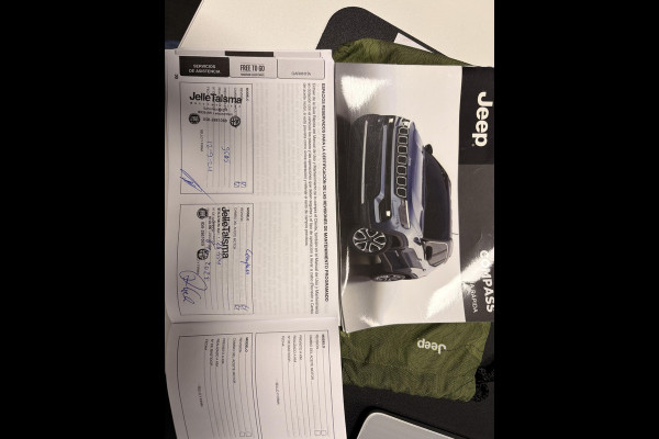 Jeep Compass 4xe 240 Plug-in Hybrid Electric Trailhawk Afneembare trekhaak | Achteruitrij camera | Leder bekleding |