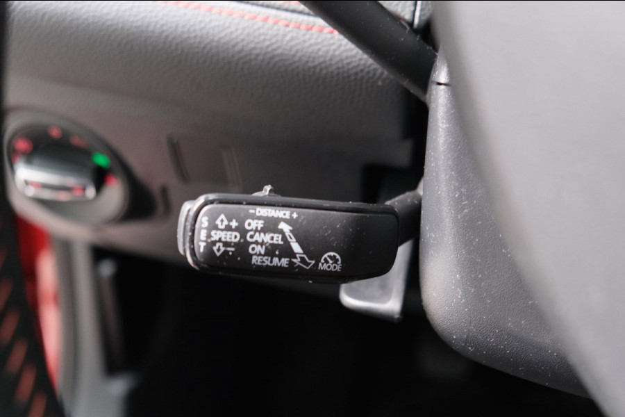 Seat Arona 1.0 TSI FR Business Intense Plus - N.A.P. Airco, Navi, Carplay, Camera, Virtual Cockpit, Trekhaak.