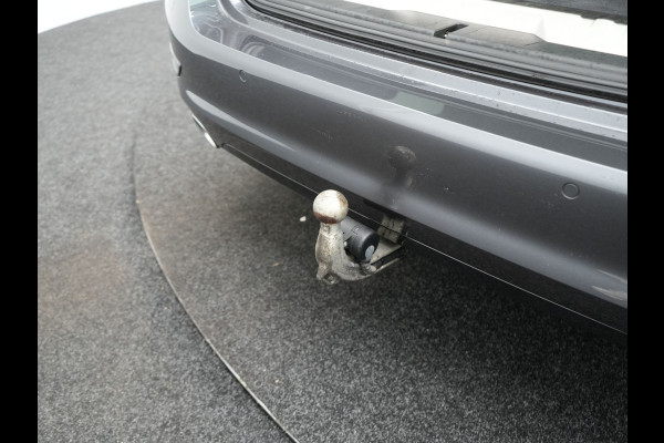 BMW 3 Serie Touring 330e Sportline Plug In Hybrid 293pk Dealer O.H. PHEV | Trekhaak Af Fabriek | Panodak | Head Up | Adaptive Cruise | 360 Camera | Laser LED | Harman / Kardon | Lederen Sportstoelen Verwarmd | Stuur Verwarmd | Sfeerverlichting | Keyless |