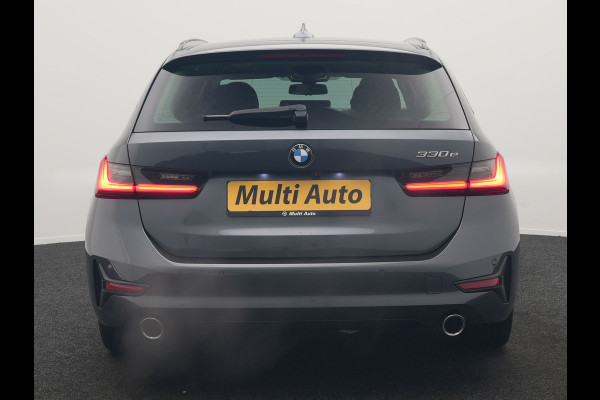 BMW 3 Serie Touring 330e Sportline Plug In Hybrid 293pk Dealer O.H. PHEV | Trekhaak Af Fabriek | Panodak | Head Up | Adaptive Cruise | 360 Camera | Laser LED | Harman / Kardon | Lederen Sportstoelen Verwarmd | Stuur Verwarmd | Sfeerverlichting | Keyless |